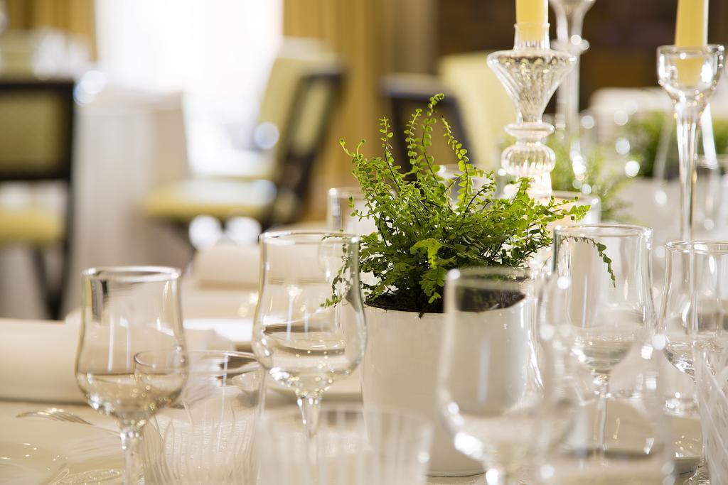 Hotel De France Angerville  Ngoại thất bức ảnh