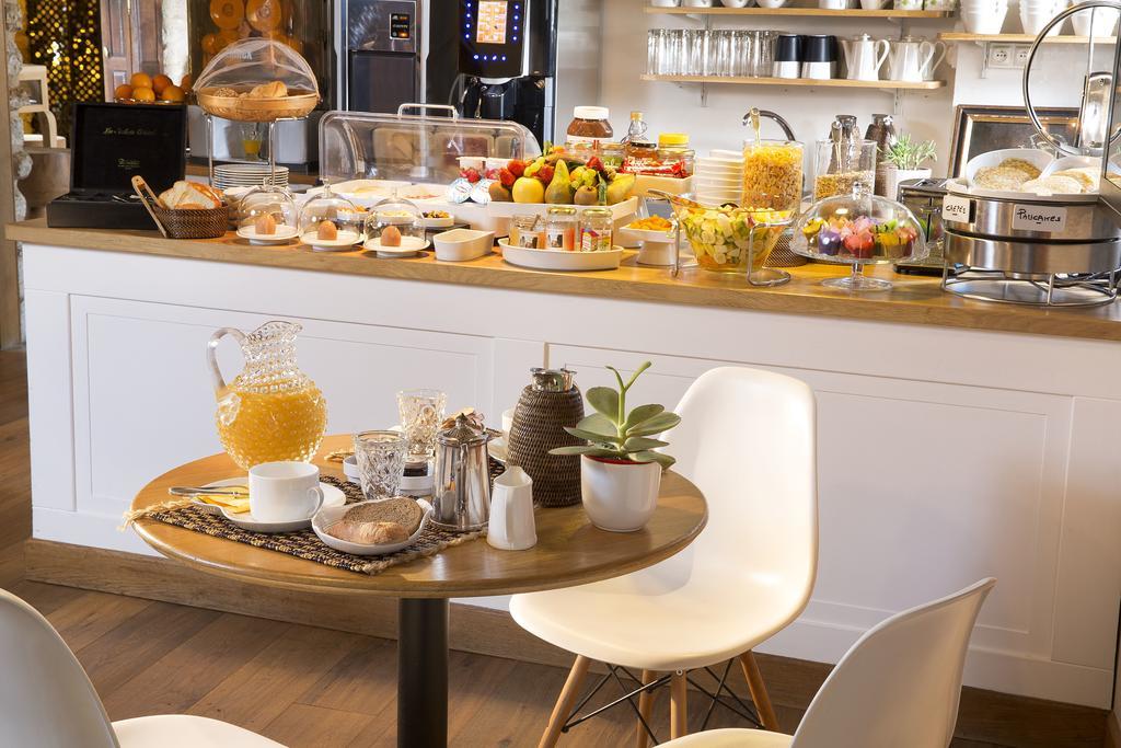 Hotel De France Angerville  Ngoại thất bức ảnh
