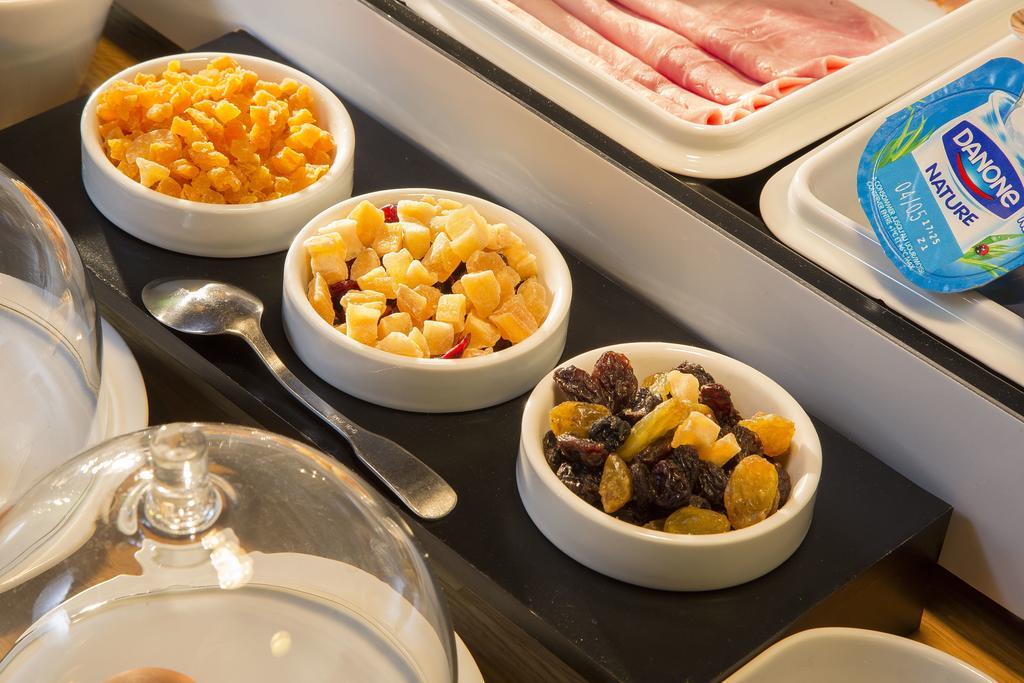 Hotel De France Angerville  Ngoại thất bức ảnh