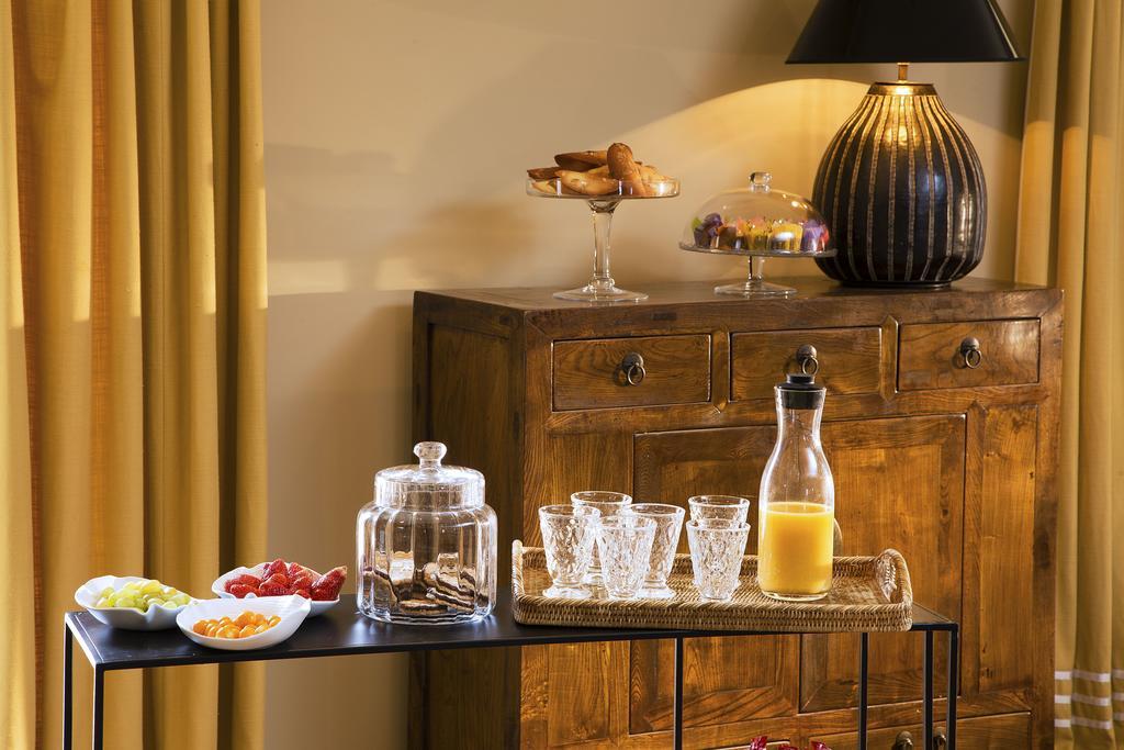 Hotel De France Angerville  Ngoại thất bức ảnh